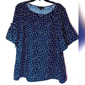 Banana Republic blue and white blouse . Like new. Size X- large.